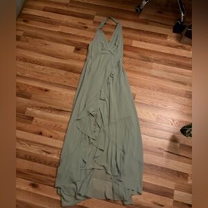 Elegant Green Halter Maxi Dress